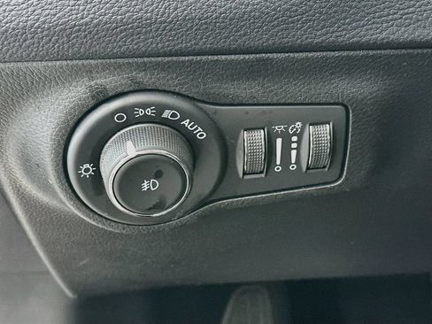 Certified 2021 Jeep Compass Limited AWD/4WD image 17