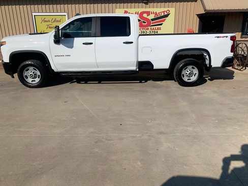 Used 2021 Chevrolet Silverado 2500 W/T w/ WT Convenience Package AWD/4WD image 5