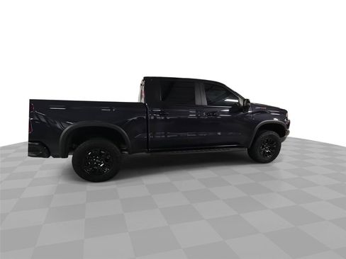 Used 2023 Chevrolet Silverado 1500 ZR2 w/ Technology Package AWD/4WD image 9