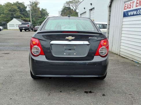 Used 2015 Chevrolet Sonic LT w/ Wheels and Fog Lamp Package image 4