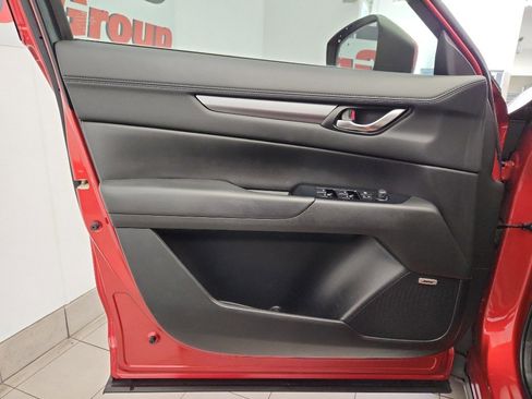 Used 2018 MAZDA CX-5 Touring w/ Preferred Equipment Package image 8