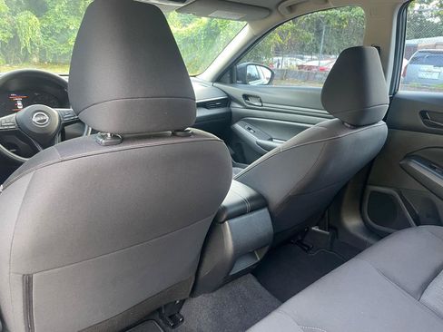 Used 2024 Nissan Altima 2.5 S FWD image 15