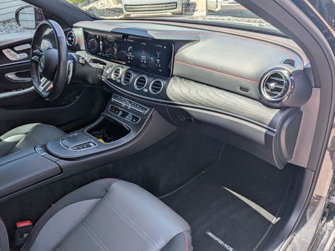 Used 2023 Mercedes-Benz E 53 AMG 4MATIC Sedan image 32