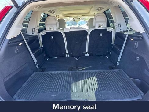 Used 2023 Volvo XC90 B6 Ultimate w/ Lounge Package image 12