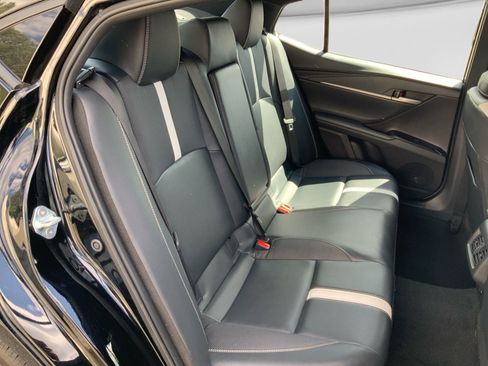 Used 2025 Toyota Camry SE FWD image 38