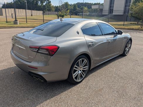 Certified 2022 Maserati Ghibli Modena Q4 image 6