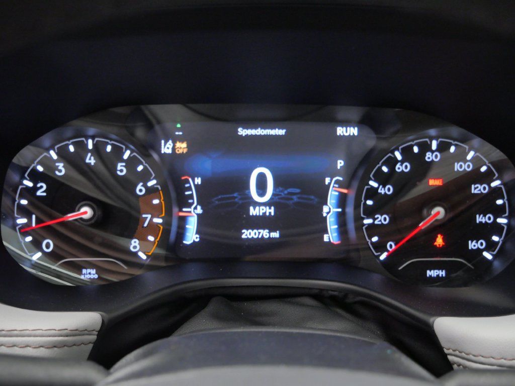 Used 2023 Jeep Compass Limited w/ Sun and Sound Group AWD/4WD image 26