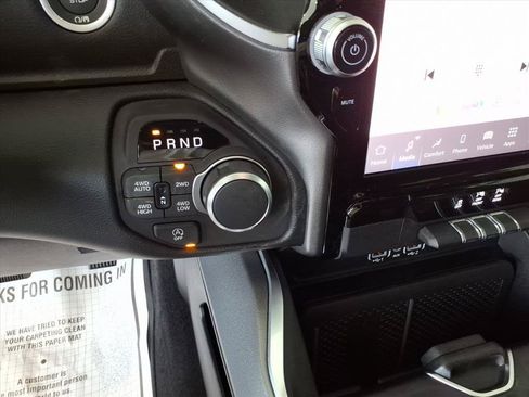 New 2026 RAM 1500 Big Horn AWD/4WD image 16
