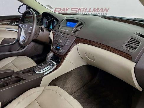 Used 2012 Buick Regal Premium image 37