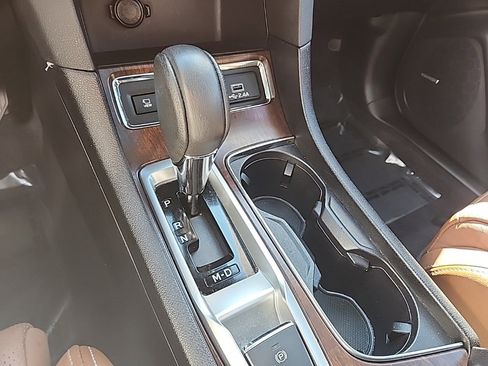 Used 2023 Subaru Ascent Touring image 36