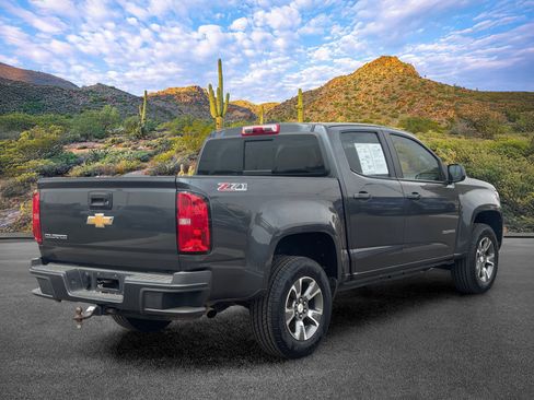 Used 2016 Chevrolet Colorado Z71 AWD/4WD image 4