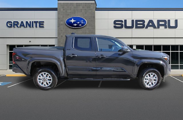 Used 2026 Toyota Tacoma SR5 AWD/4WD image 11