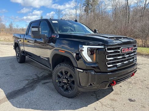 New 2026 GMC Sierra 2500 AT4 w/ AT4 Premium Plus Package AWD/4WD image 2