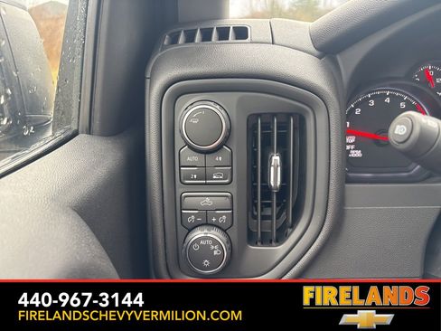New 2025 Chevrolet Silverado 1500 W/T image 18