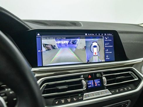 Used 2019 BMW X7 xDrive40i w/ Cold Weather Package AWD/4WD image 23