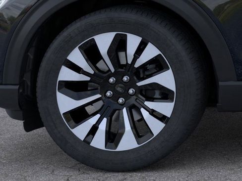 New 2026 Ford Explorer Platinum w/ LUX Leather Package image 20