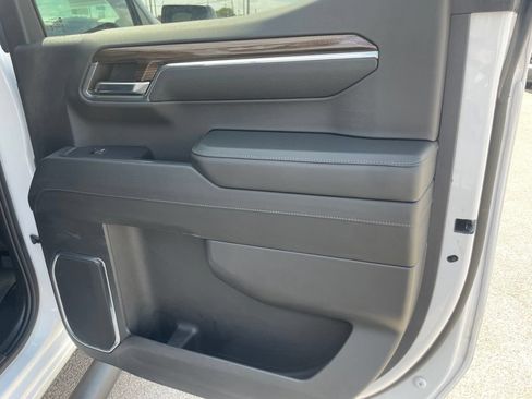 Used 2024 Chevrolet Silverado 1500 RST w/ Protection Package AWD/4WD image 25
