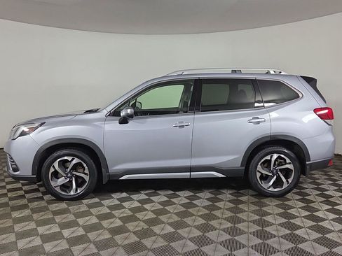 Used 2024 Subaru Forester Touring AWD/4WD image 9