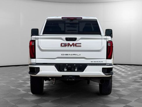 Used 2025 GMC Sierra 2500 Denali w/ Denali Reserve Package AWD/4WD image 3
