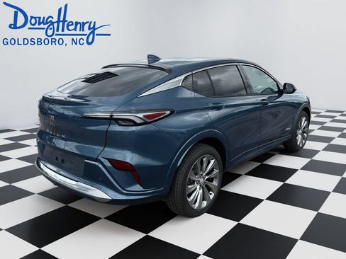New 2026 Buick Envista Avenir FWD image 5