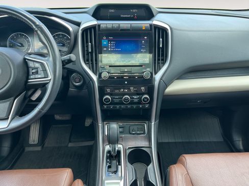 Used 2020 Subaru Ascent Touring AWD/4WD image 5