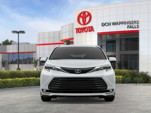 New 2026 Toyota Sienna Platinum AWD/4WD image 30