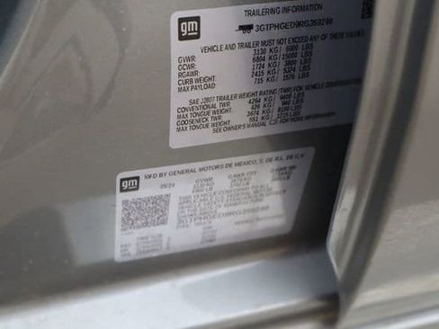 Certified 2024 GMC Sierra 1500 Denali RWD image 31