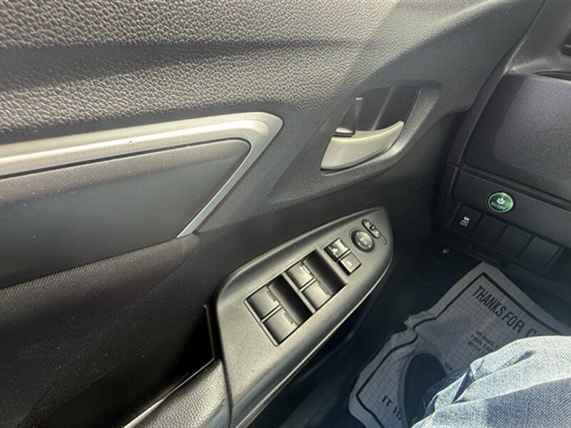 Used 2016 Honda Fit LX image 16