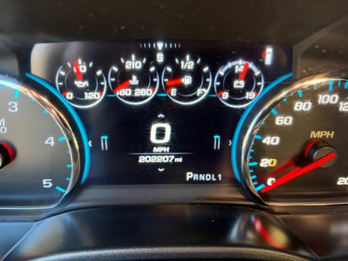 Used 2018 GMC Sierra 2500 Denali image 15