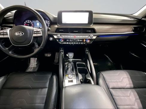 Used 2021 Kia Telluride SX w/ SX Prestige Package image 16