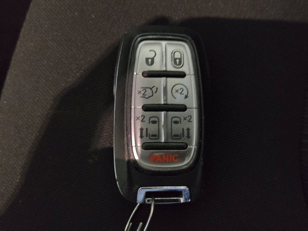 Used 2024 Chrysler Voyager LX FWD image 32