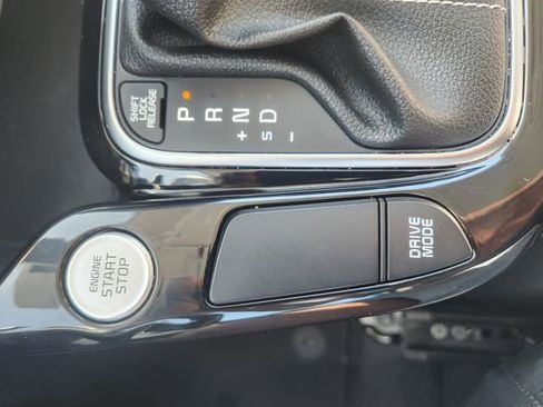 Used 2023 Kia Soul GT-Line FWD image 22