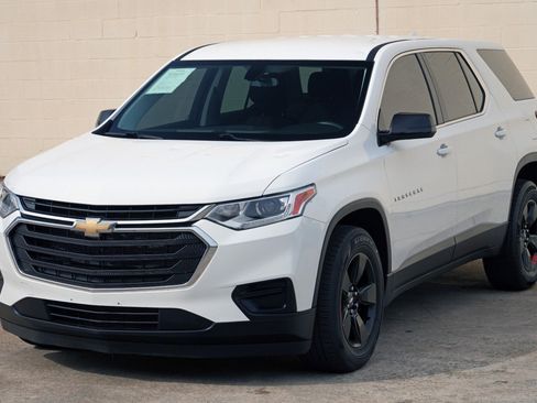 Used 2020 Chevrolet Traverse LS FWD image 46
