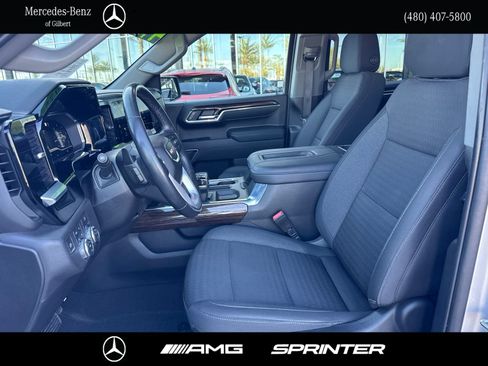 Used 2022 GMC Sierra 1500 Elevation AWD/4WD image 10