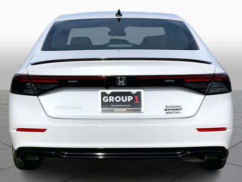 Used 2025 Honda Accord Sport image 5
