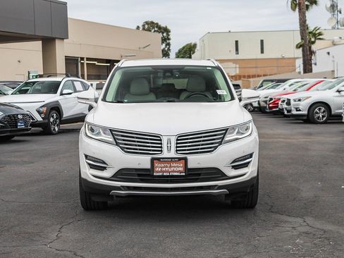 Used 2017 Lincoln MKC Reserve image 2