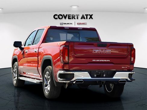 New 2026 GMC Sierra 1500 SLT image 5