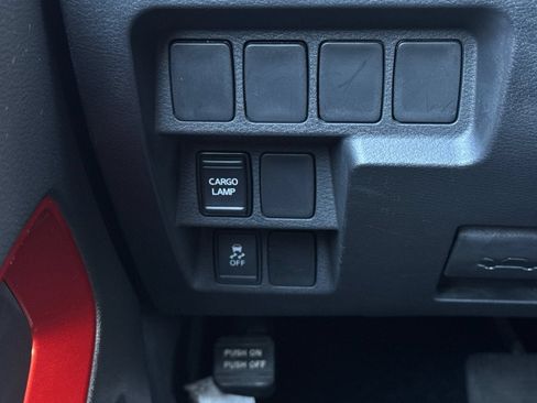 Used 2022 Nissan Frontier Pro-X RWD image 30
