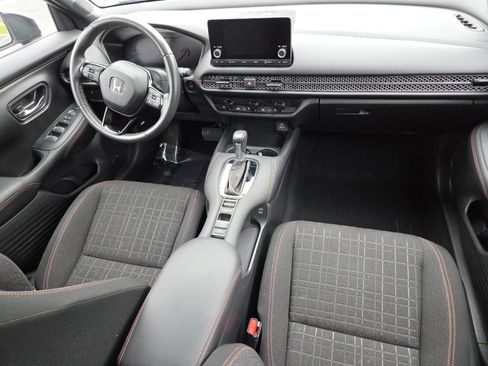 Certified 2024 Honda HR-V Sport image 24