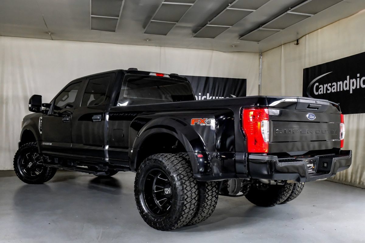 Used 2020 Ford F350 XL w/ STX Appearance Package AWD/4WD image 11