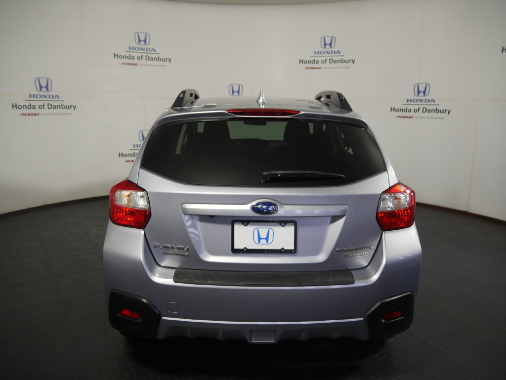Used 2017 Subaru Crosstrek 2.0i Premium AWD/4WD image 5