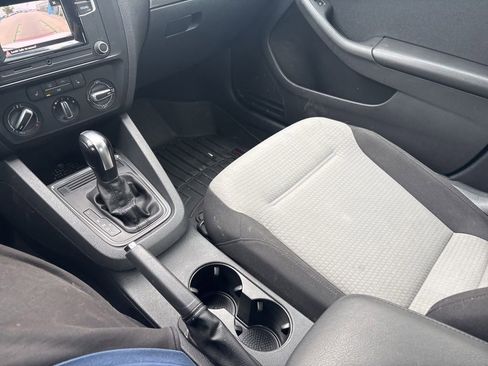 Used 2017 Volkswagen Jetta S FWD image 21