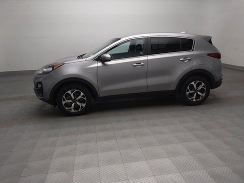 Used 2021 Kia Sportage LX AWD/4WD image 2