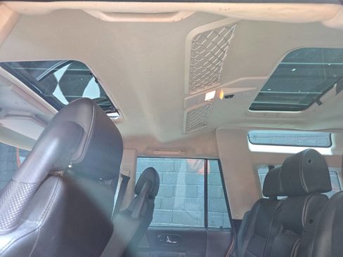 Used 2004 Land Rover Discovery S image 81