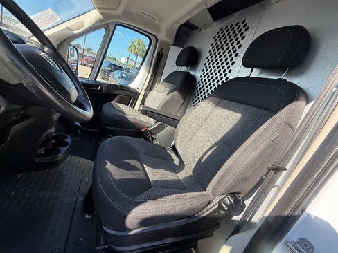 Used 2021 RAM ProMaster 2500 FWD image 23