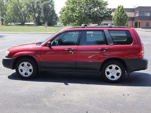 Used 2004 Subaru Forester 2.5X AWD/4WD image 9