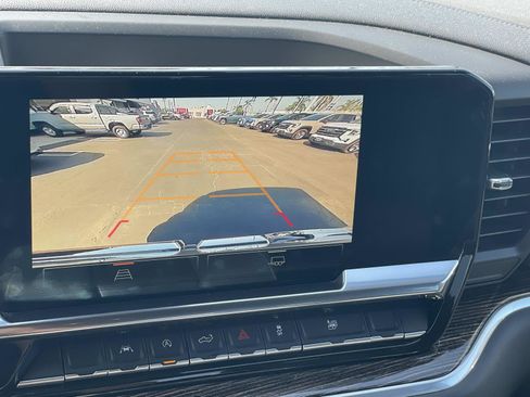 Used 2025 GMC Sierra 1500 Elevation image 15