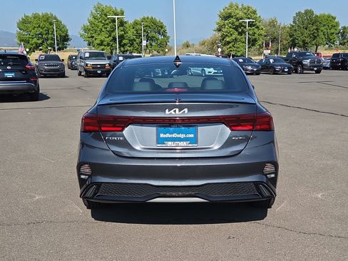 Used 2023 Kia Forte GT-Line w/ GT-Line Premium Package FWD image 13