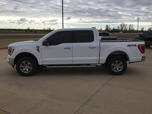 Used 2022 Ford F150 XLT w/ Equipment Group 302A High image 4