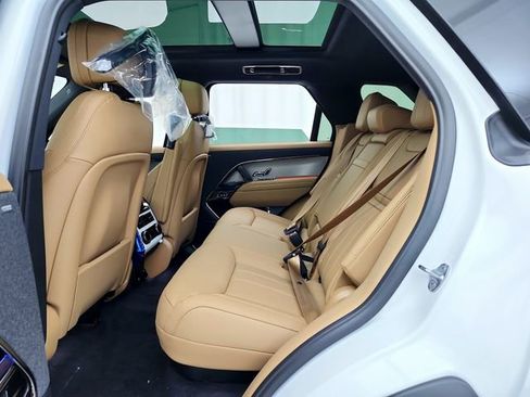 New 2026 Land Rover Range Rover Sport SE AWD/4WD image 27